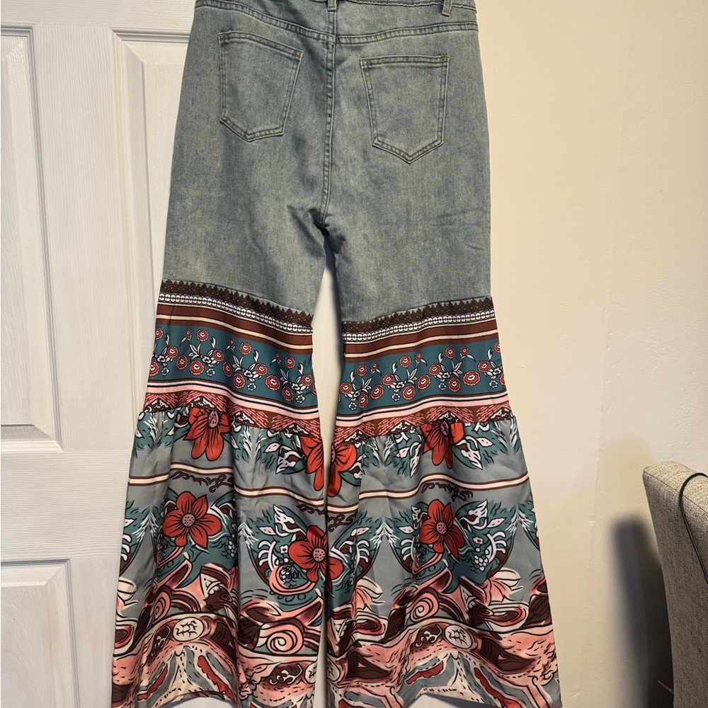 Floral Patchwork Flare Jeans - Picture 2 of 4